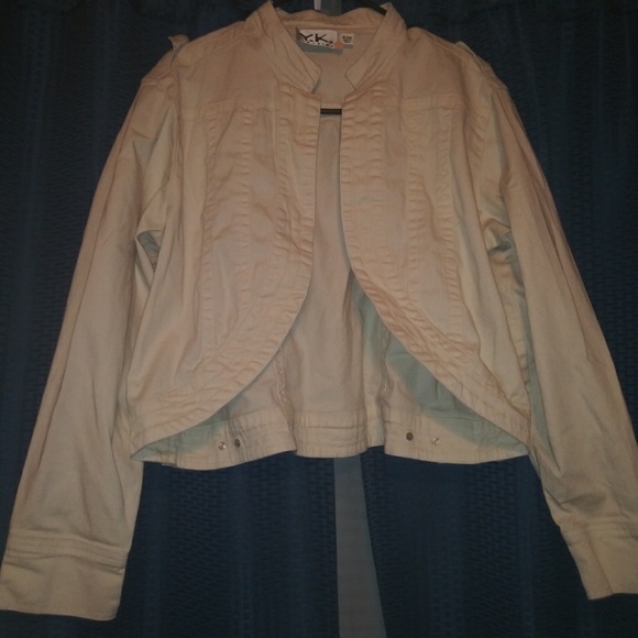 Jackets & Blazers - Plus Size Cropped Jacket